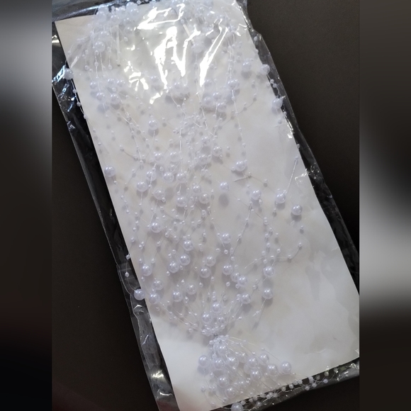 Pearl Hair Accessory - Picture 2 of 6